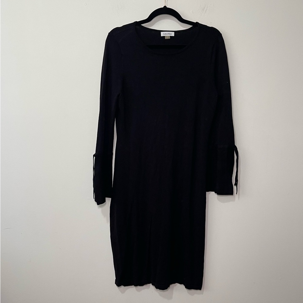 Calvin Klein Women’s Black Knit Dress Tie Sleeve Detail formal party Size M